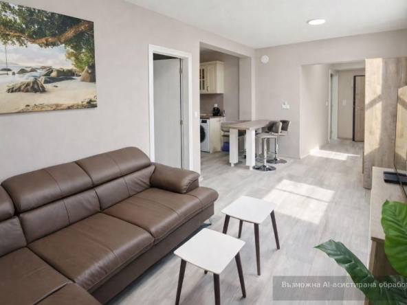 Дава се под наем Тристаен апартамент в Варна, ЖП Гара - 75 кв.м за 1495.83 € - Снимка #1