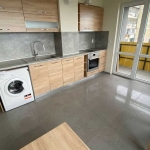 Дава се под наем Двустаен апартамент в Варна, Цветен квартал - 60 кв.м за 357 € - Снимка #1