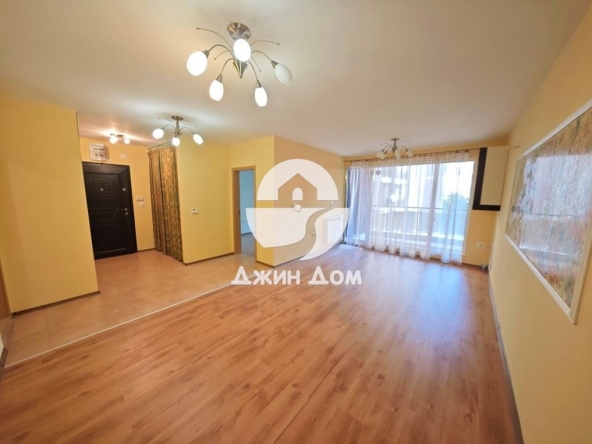 Двустаен апартамент в Поморие - 72 кв.м за 886 €/кв.м - Снимка #1