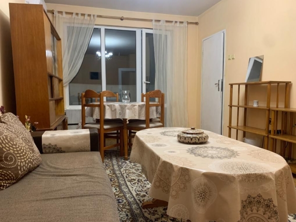 Дава се под наем Двустаен апартамент в Пловдив, Кършияка - 54 кв.м за 325 € - Снимка #1