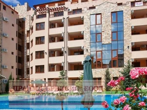 Двустаен апартамент в к.к. Слънчев бряг - 74 кв.м за 933 €/кв.м - Снимка #1