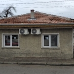 Дава се под наем Къща в Елена - 61 кв.м за 127.5 € - Снимка #1