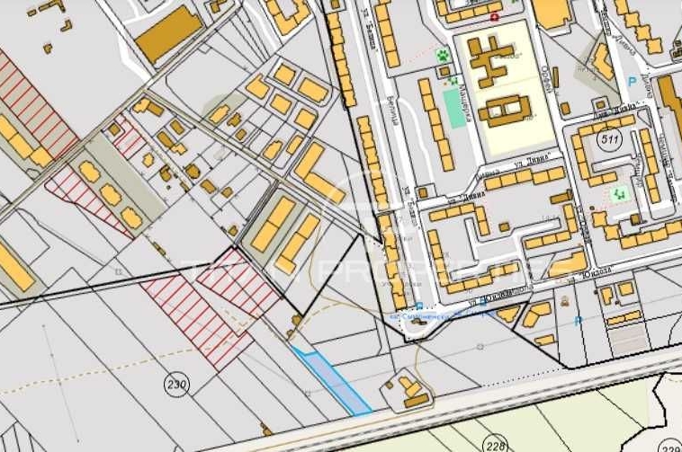 Парцел в Пловдив, Тракия - 2137 кв.м за 291 €/кв.м - Снимка #1