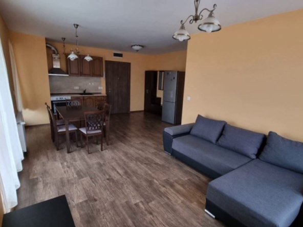 Дава се под наем Тристаен апартамент в София, Левски Г - 98 кв.м за 597.21 € - Снимка #1