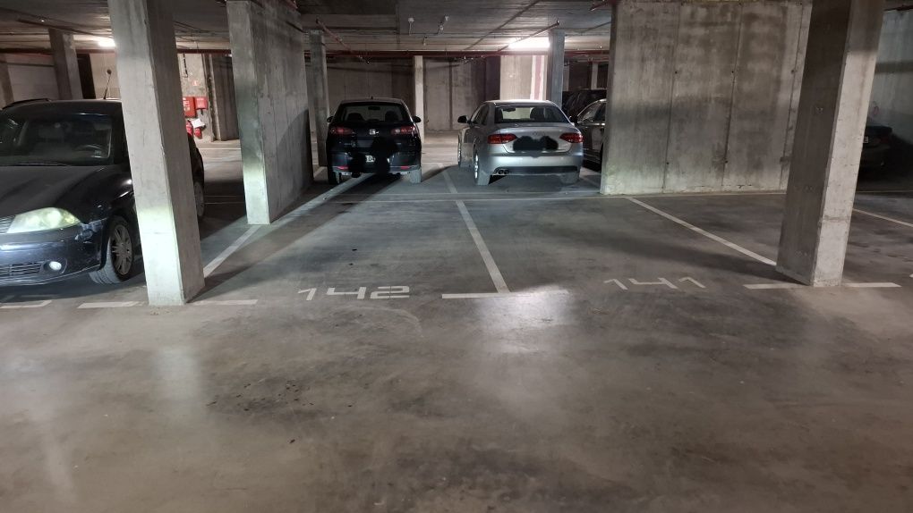 Дава се под наем Гараж / Паркомясто в Пловдив, Тракия - 16 кв.м за 66.3 € - Снимка #1