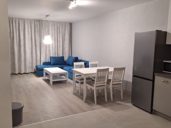 Дава се под наем Двустаен апартамент в София, Дианабад - 76 кв.м за 698.19 € - Снимка #1