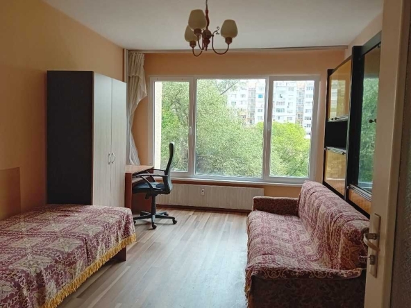 Дава се под наем Двустаен апартамент в София, Център - 65 кв.м за 459 € - Снимка #1