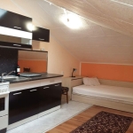 Дава се под наем Едностаен апартамент в Карлово - 41 кв.м за 183.6 € - Снимка #1