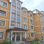 Дава се под наем Тристаен апартамент в Варна, Конфуто - 100 кв.м за 382.5 € - Снимка #1