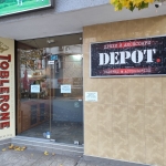 Дава се под наем Магазин в Смолян, Стар център - 20 кв.м за 255 € - Снимка #1