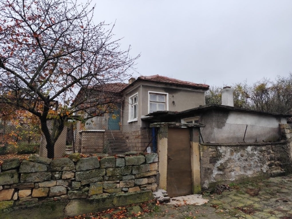 Къща в с. Есен, Област Бургас - 57 кв.м за 224 €/кв.м - Снимка #1