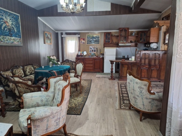 Къща в Лом - 180 кв.м за 425 €/кв.м - Снимка #1