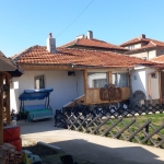 Дава се под наем Къща в Севлиево - 77 кв.м за 259.08 € - Снимка #1