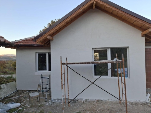 Къща в с. Голям Върбовник, Област Кюстендил - 48 кв.м за 625 €/кв.м - Снимка #1