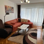 Дава се под наем Четиристаен апартамент в Варна, Център - 80 кв.м за 538.56 € - Снимка #1