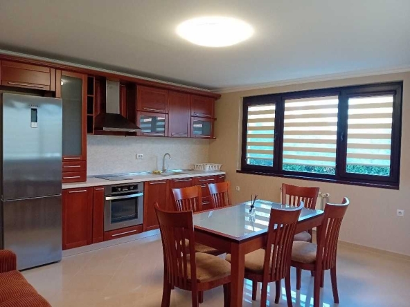 Дава се под наем Двустаен апартамент в София, Требич - 120 кв.м за 663 € - Снимка #1