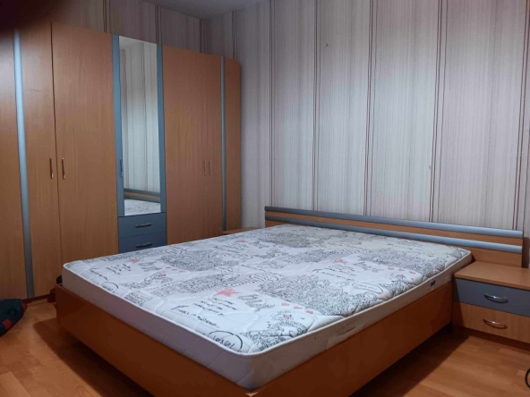 Дава се под наем Едностаен апартамент в Враца, Квартал 103 - 48 кв.м за 204 € - Снимка #1