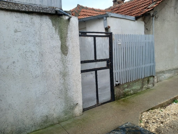 Къща в Силистра, Меджиди Табия - 80 кв.м за 459 €/кв.м - Снимка #1