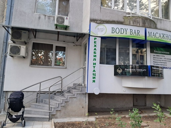 Дава се под наем Офис в Варна, Базар Левски - 15 кв.м за 178.5 € - Снимка #1