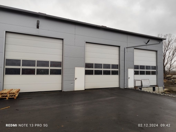 Дава се под наем Склад в Варна, Летище - 360 кв.м за 918 € - Снимка #1