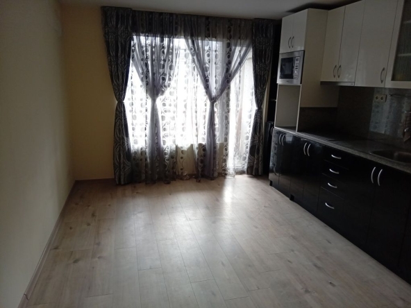 Тристаен апартамент в Благоевград, Еленово 2 - 85 кв.м за 1000 €/кв.м - Снимка #1