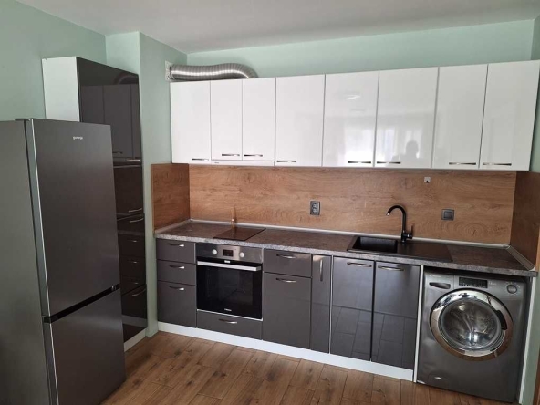 Дава се под наем Двустаен апартамент в София, Надежда 2 - 64 кв.м за 375 € - Снимка #1