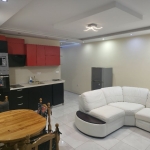 Дава се под наем Двустаен апартамент в Пловдив, Кючук Париж - 70 кв.м за 382.5 € - Снимка #1