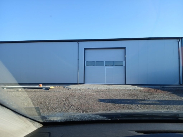 Дава се под наем Склад в София, Люлин 1 - 750 кв.м за 2550 € - Снимка #1