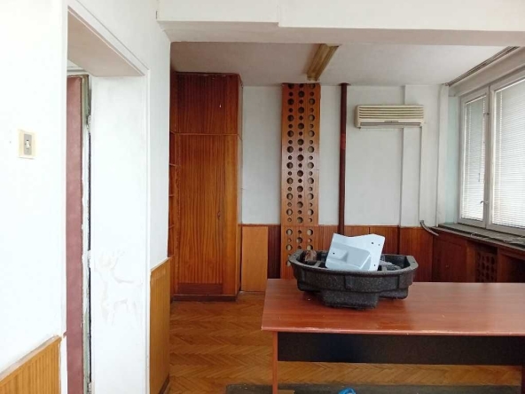 Дава се под наем Офис в София, Гео Милев - 32 кв.м за 207.06 € - Снимка #1