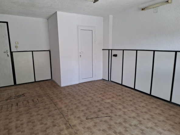 Дава се под наем Магазин в Севлиево - 20 кв.м за 61.2 € - Снимка #1