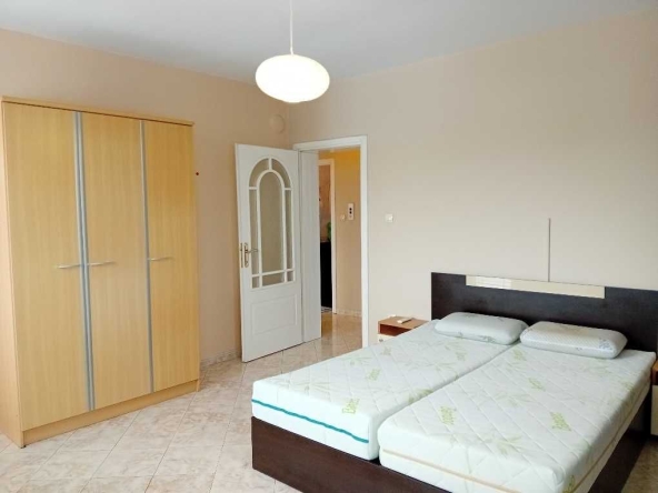 Дава се под наем Двустаен апартамент в София, Модерно предградие - 70 кв.м за 612 € - Снимка #1