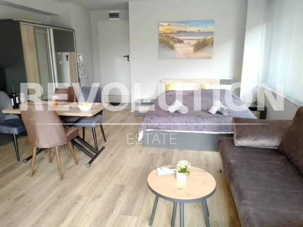 Дава се под наем Едностаен апартамент в Варна, Погреби - 45 кв.м за 448.8 € - Снимка #1