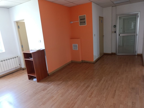 Дава се под наем Офис в София, Гео Милев - 125 кв.м за 937 € - Снимка #1