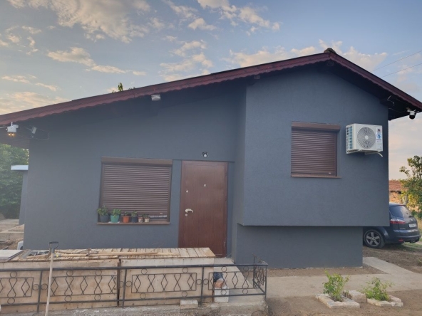 Къща в Свищов - 68 кв.м за 469 €/кв.м - Снимка #1