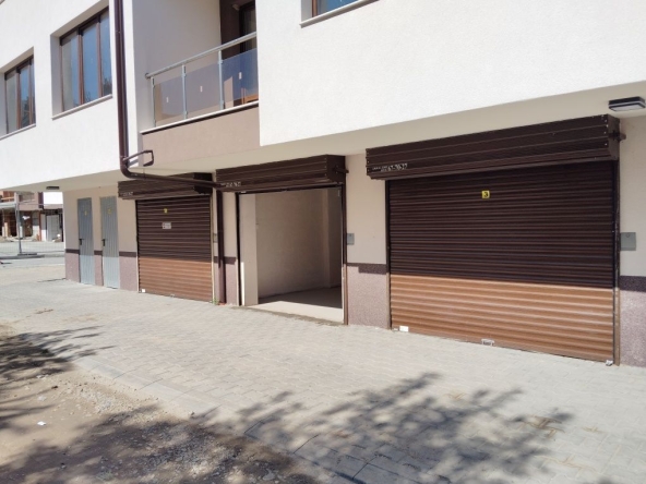 Дава се под наем Гараж / Паркомясто в Асеновград - 22 кв.м за 91.8 € - Снимка #1