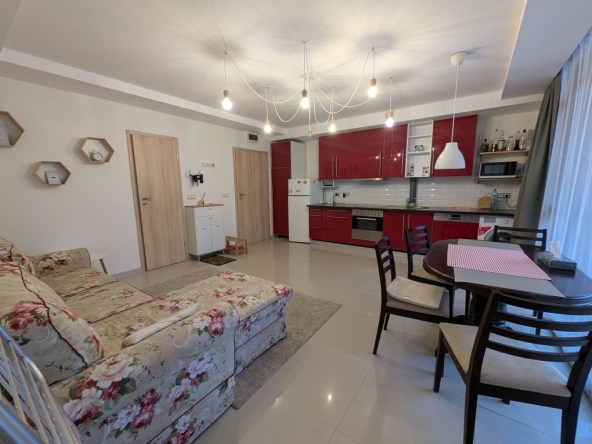 Двустаен апартамент в к.к. Слънчев бряг - 76 кв.м за 961 €/кв.м - Снимка #1