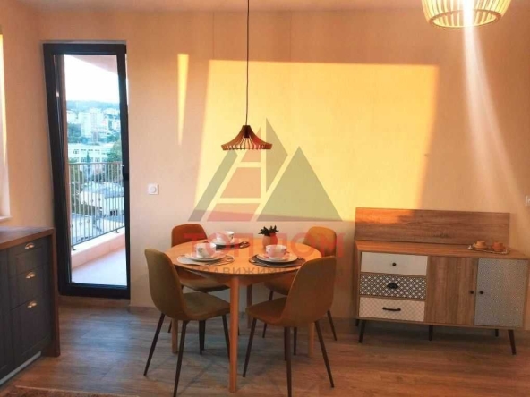 Дава се под наем Двустаен апартамент в Варна, Победа - 60 кв.м за 650 € - Снимка #1