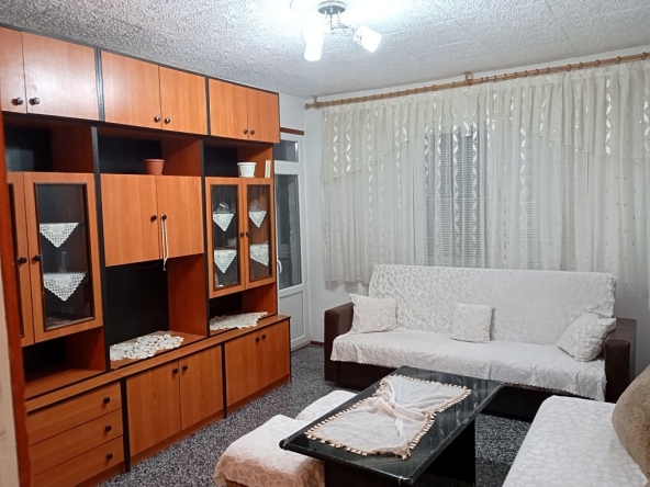 Двустаен апартамент в Омуртаг - 68 кв.м за 375 €/кв.м - Снимка #1