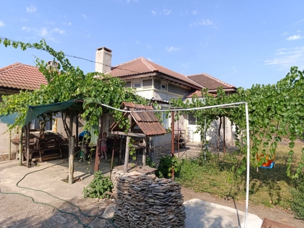 Къща в с. Сенокос, Област Добрич - 112 кв.м за 592 €/кв.м - Снимка #1