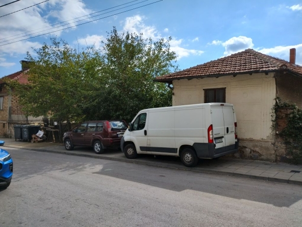 Къща в Ихтиман - 80 кв.м за 375 €/кв.м - Снимка #1