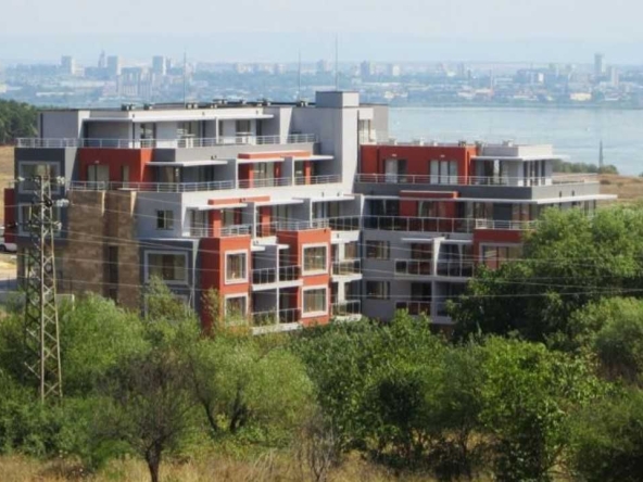 Двустаен апартамент в Бургас, Меден рудник - зона Д - 66 кв.м за 879 €/кв.м - Снимка #1