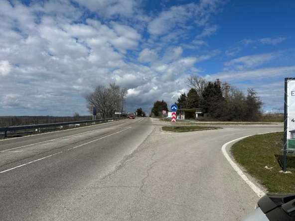 Парцел в Варна, Център - 2970 кв.м за 77 €/кв.м - Снимка #1