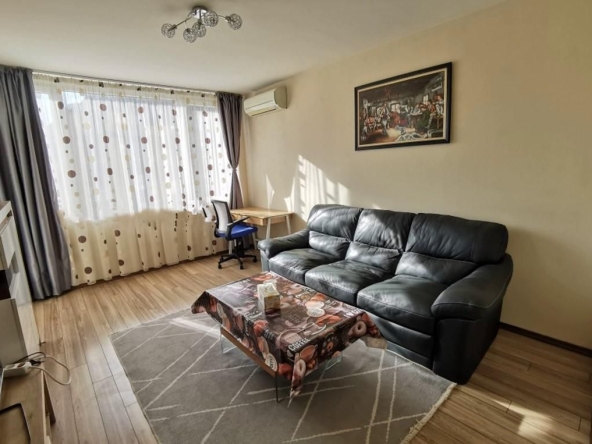 Дава се под наем Двустаен апартамент в София, Бъкстон - 72 кв.м за 649 € - Снимка #1