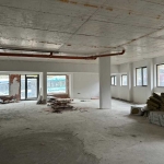 Дава се под наем Магазин в Варна, Бриз - 400 кв.м за 4388.55 € - Снимка #1