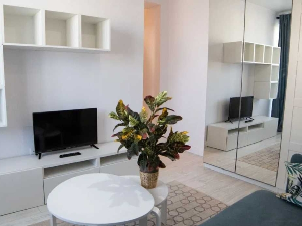 Дава се под наем Тристаен апартамент в Пловдив, Гагарин - 90 кв.м за 255 € - Снимка #1