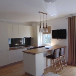 Дава се под наем Тристаен апартамент в Пловдив, Старият град - 82 кв.м за 382.5 € - Снимка #1