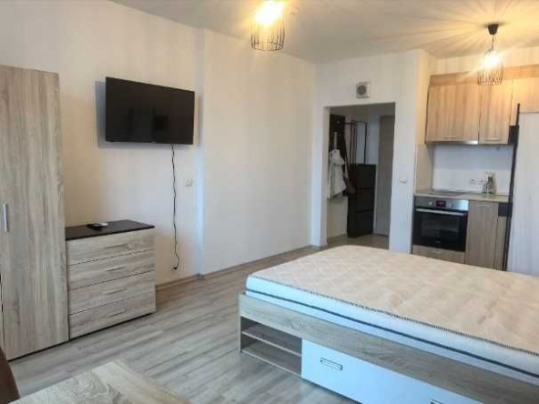 Дава се под наем Едностаен апартамент в София, Център - 36 кв.м за 378.93 € - Снимка #1