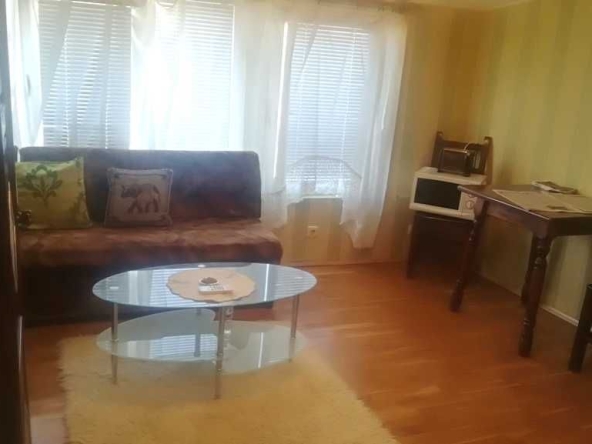 Дава се под наем Едностаен апартамент в София, Център - 39 кв.м за 397.8 € - Снимка #1