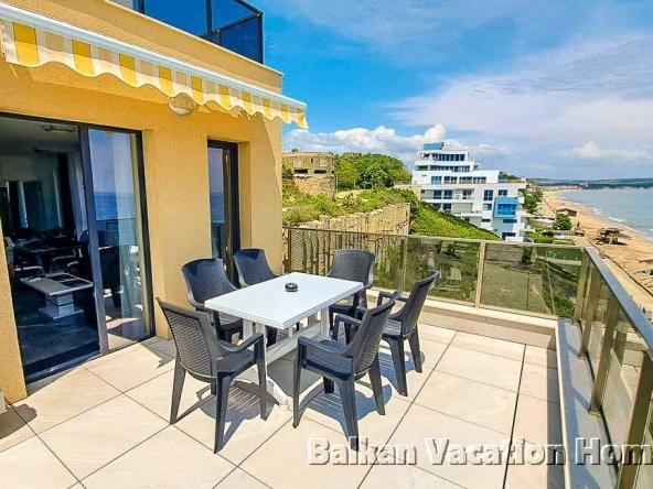 Тристаен апартамент в Обзор - 101 кв.м за 907 €/кв.м - Снимка #1