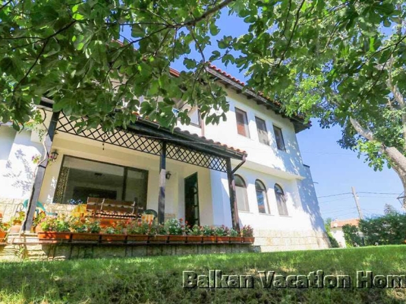 Къща в Балчик - 190 кв.м за 1364 €/кв.м - Снимка #1